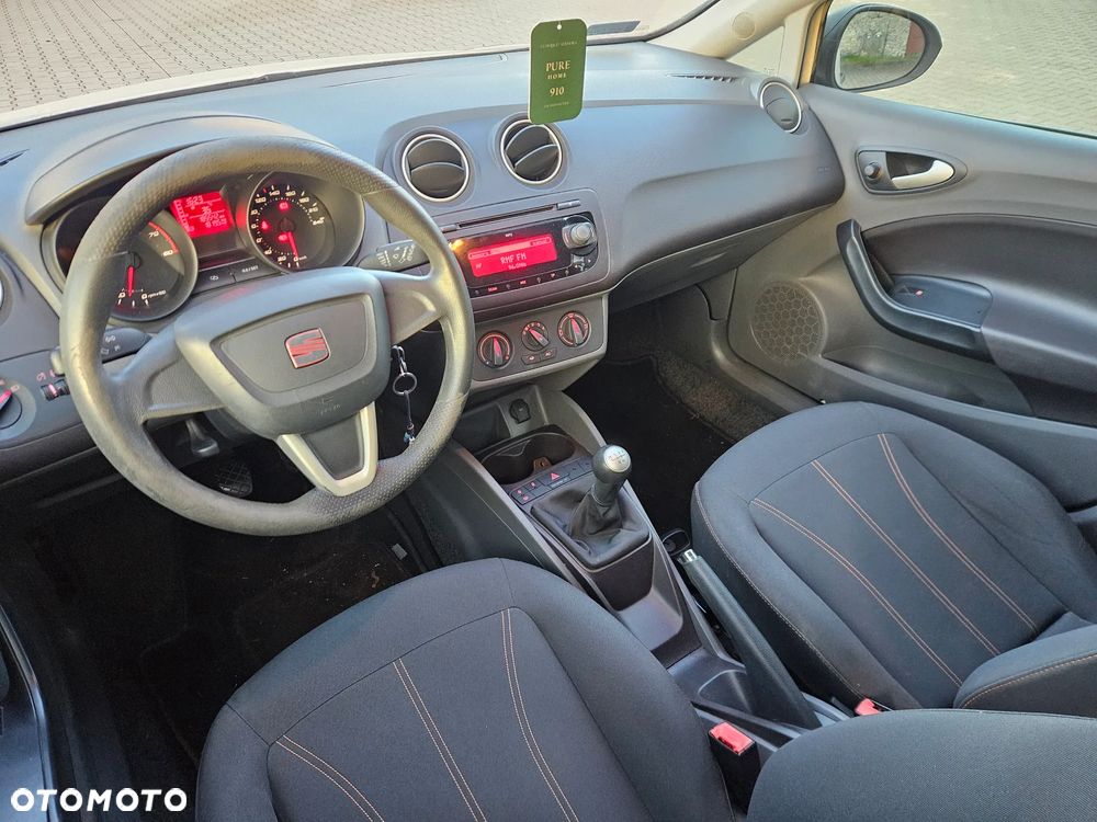 Seat Ibiza 1.4 16V Style - 11