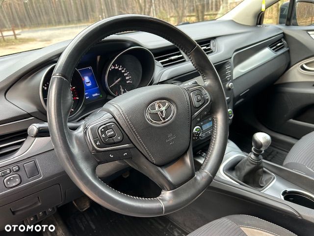 Toyota Avensis 2.0 D-4D Prestige - 16