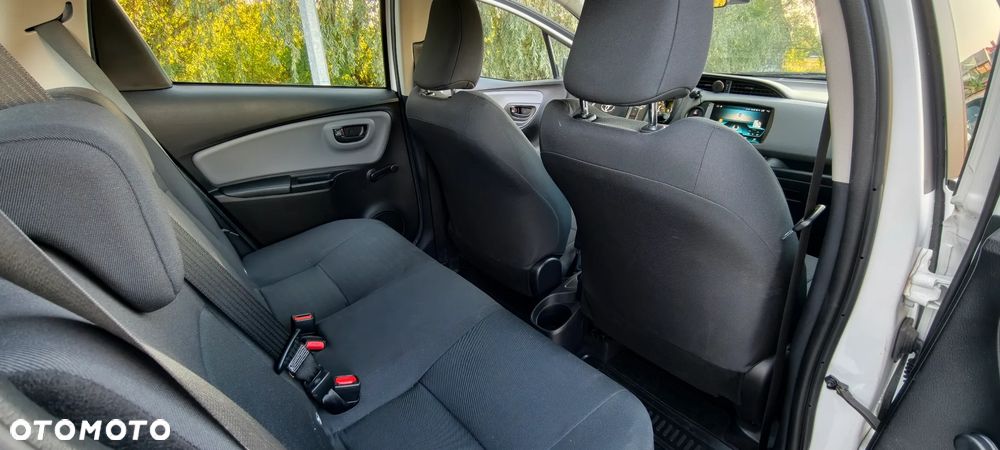 Toyota Yaris 1.5 Active - 17