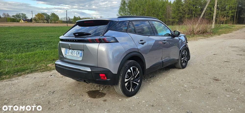 Peugeot 2008 - 5