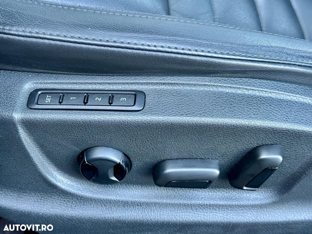 Skoda Octavia 1.6 TDI (Green tec) DSG Style - 17