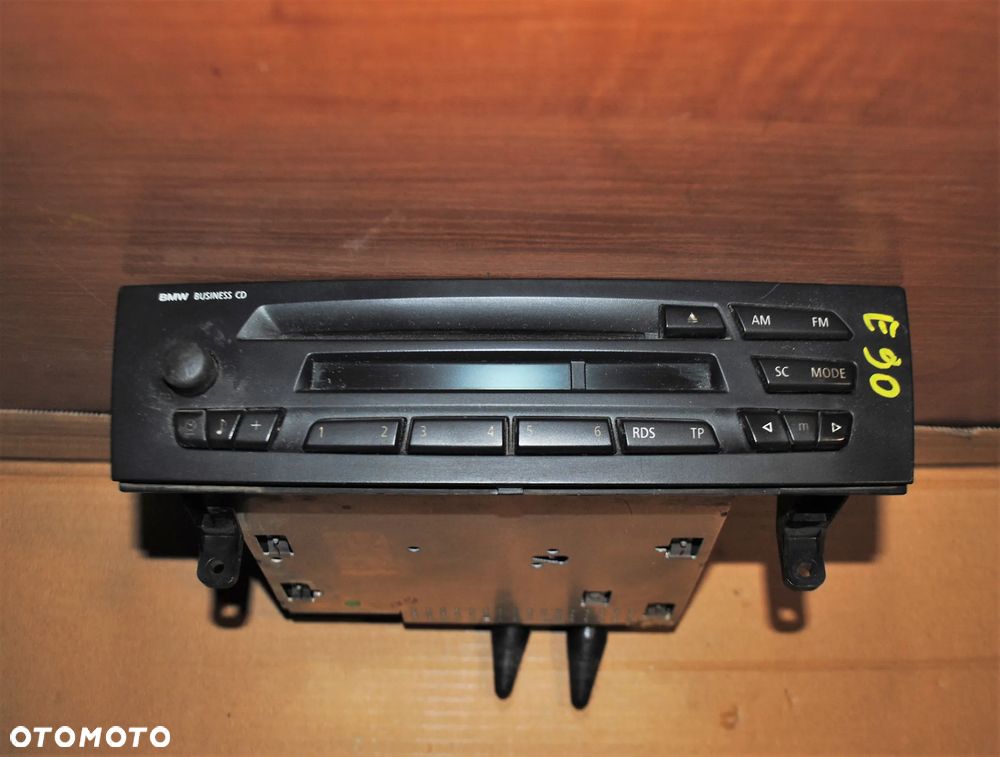 Radio BMW E90 - 2