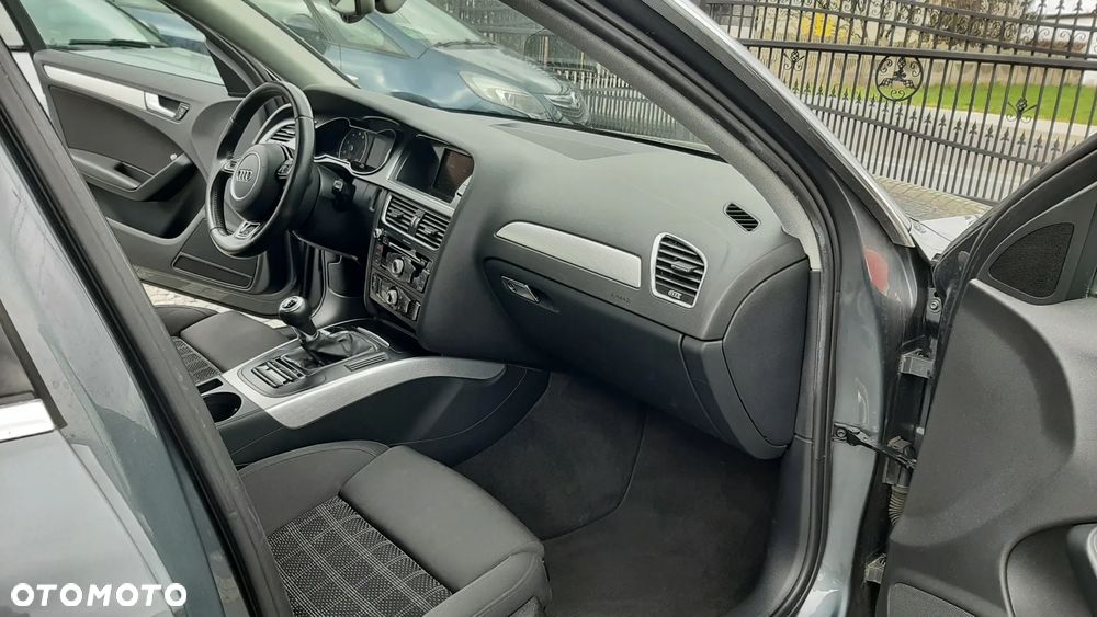 Audi A4 Limousine - 20