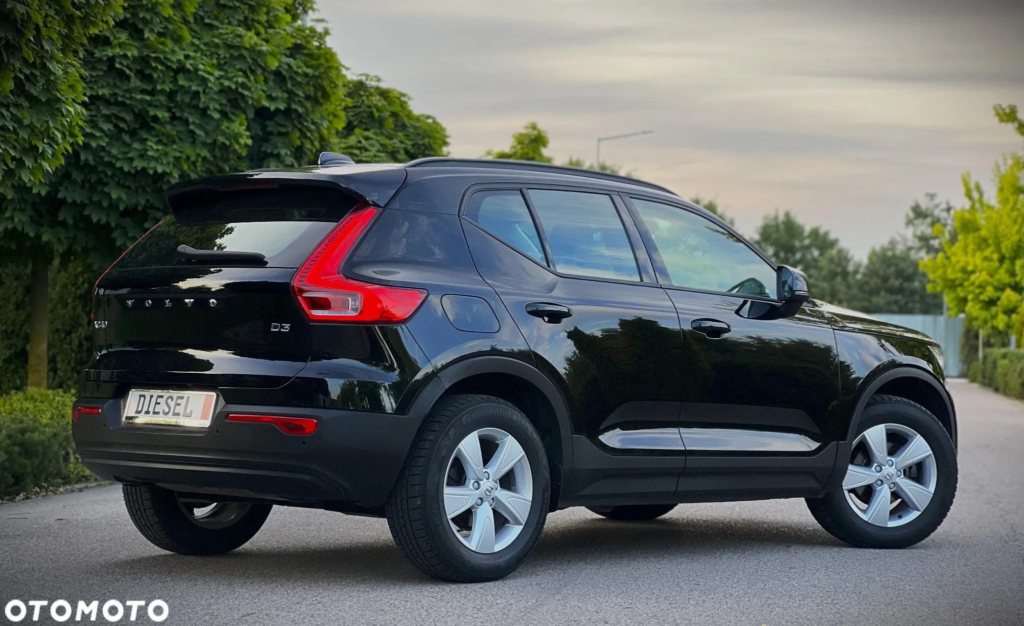Volvo XC 40 D3 SCR Momentum - 5