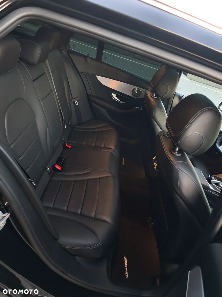 Mercedes-Benz Klasa C 180 d T 9G-TRONIC AMG Line - 16
