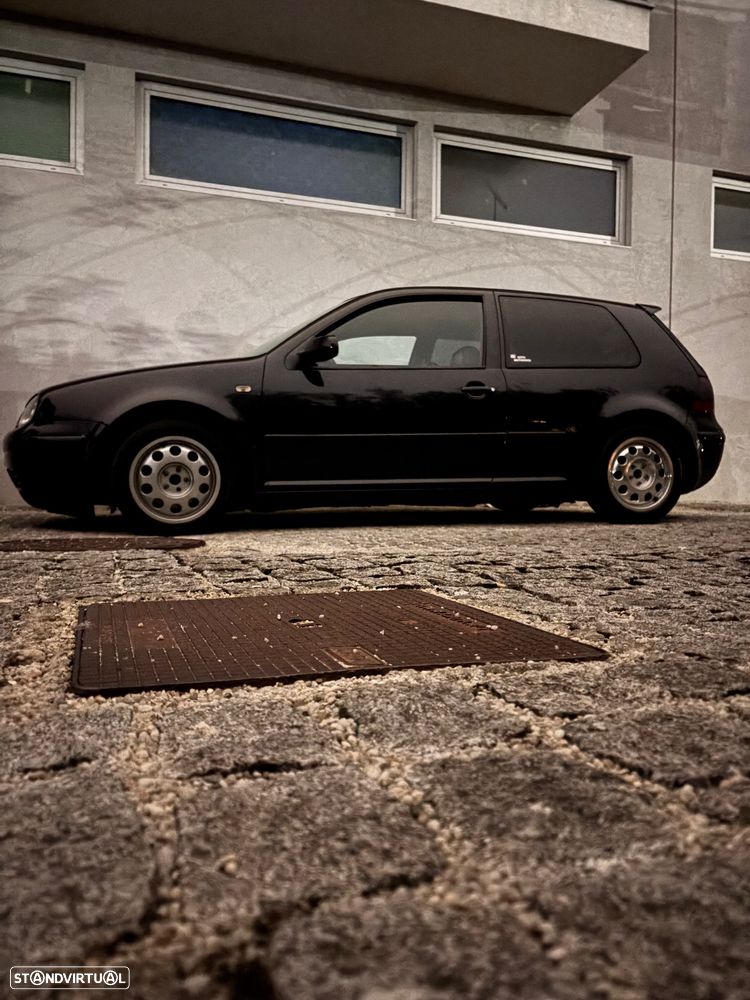 VW Golf - 1