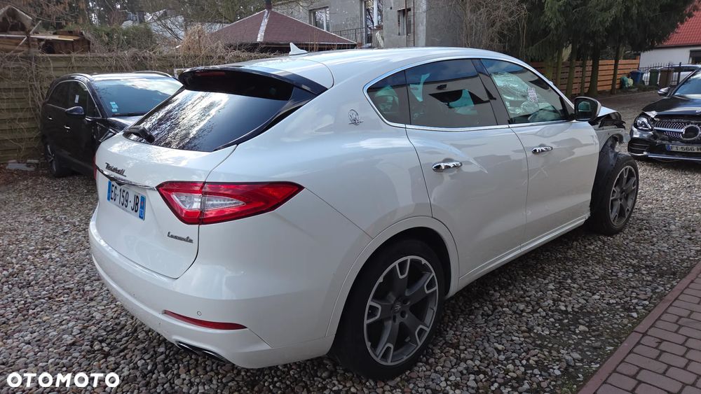 Maserati Levante Modena S - 3