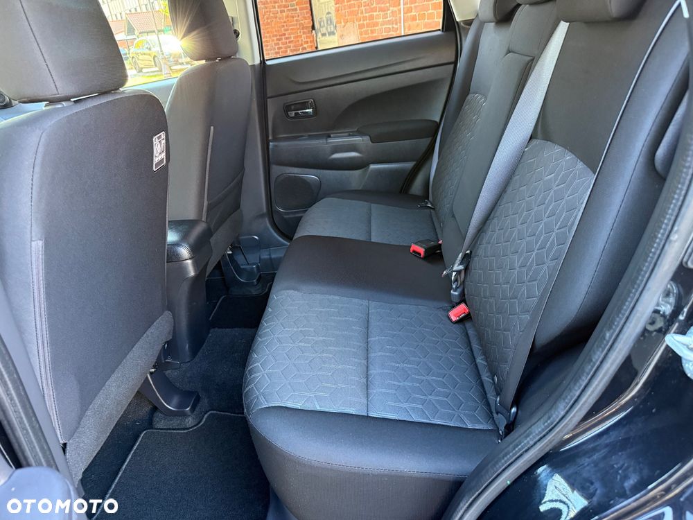 Mitsubishi ASX 2.0 Intense - 17