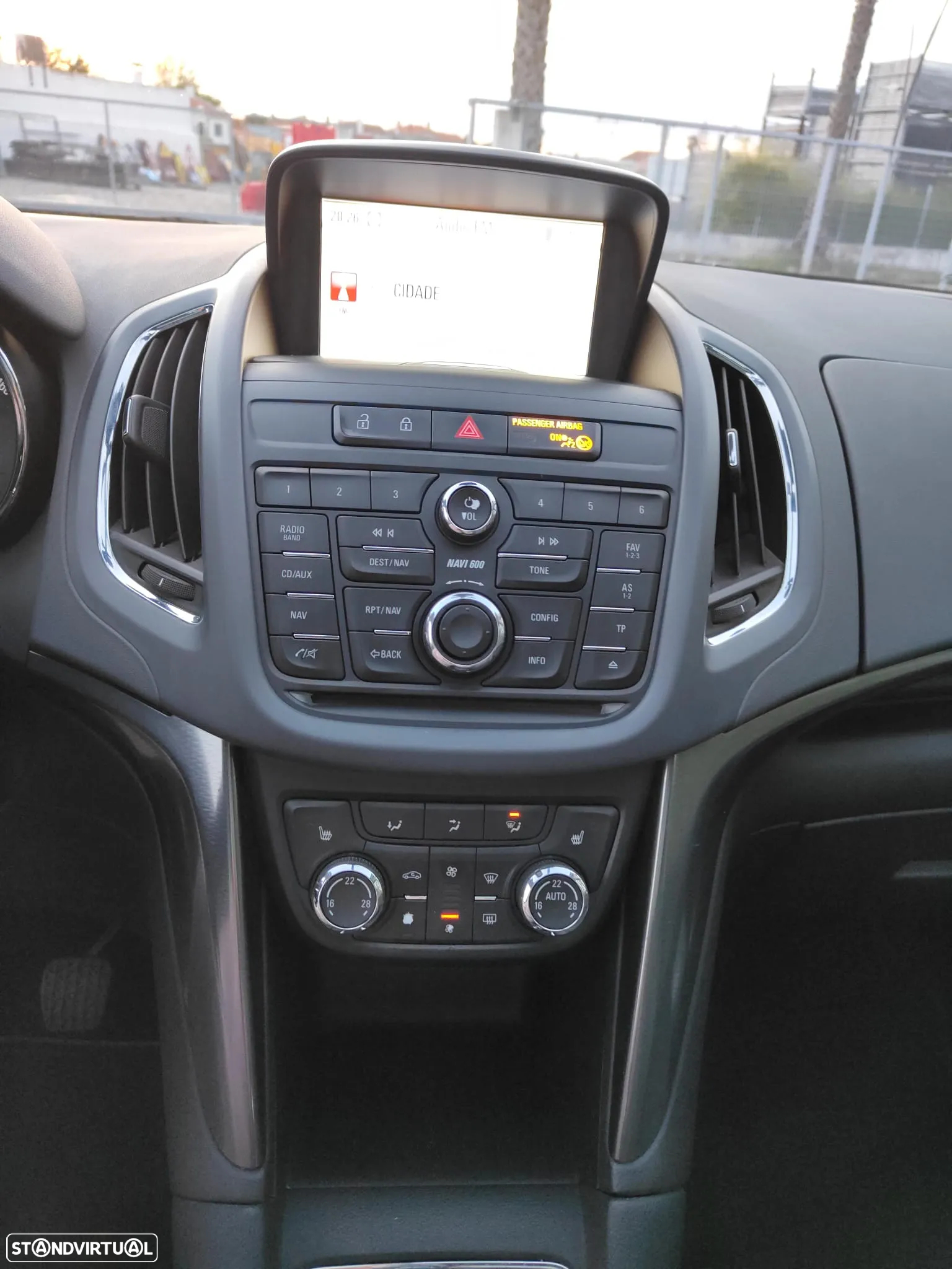 Opel Zafira 2.0 CDTi Cosmo S/S - 18