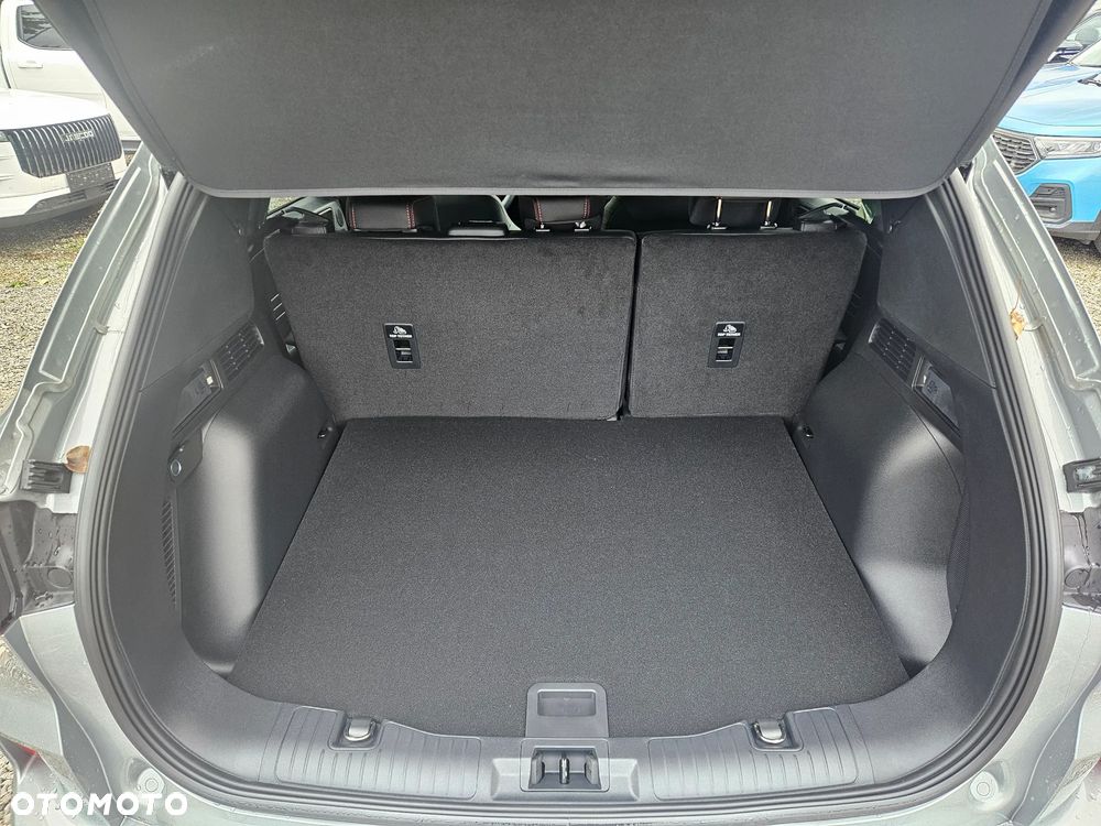 Ford Kuga - 12