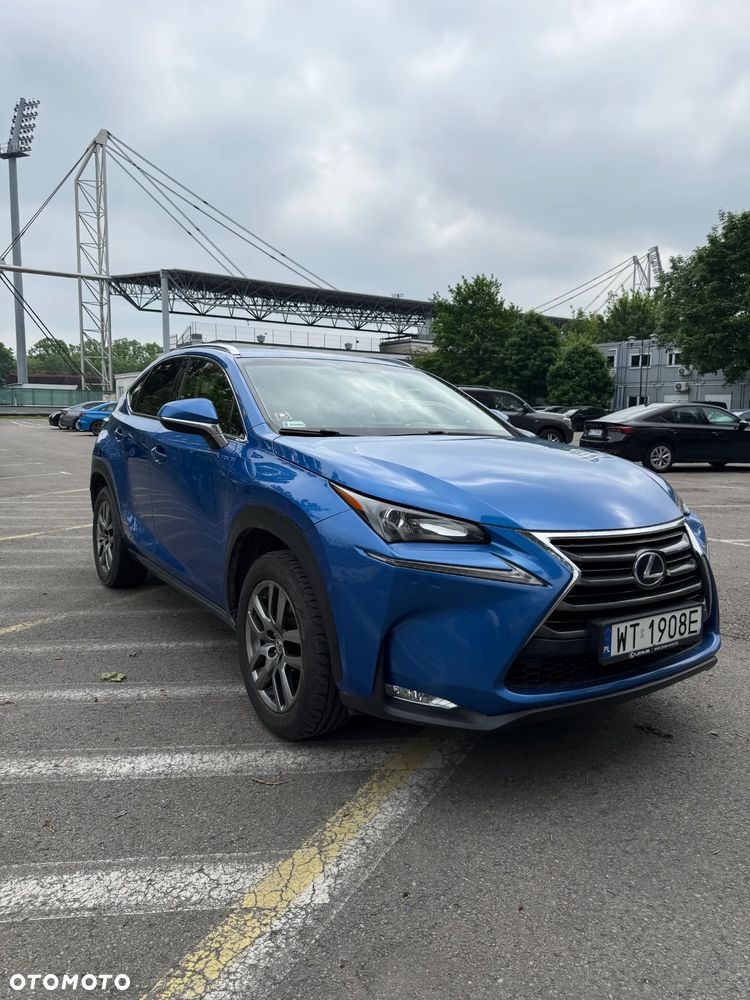 Lexus NX 300h Comfort AWD - 1