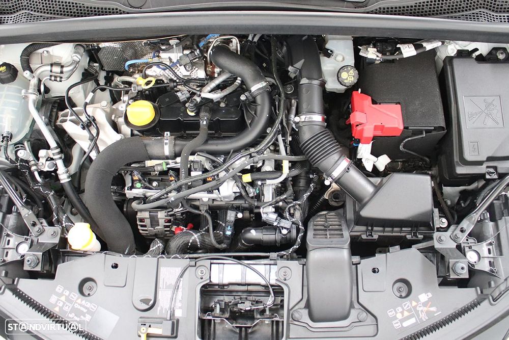 Renault Captur 1.0 TCe Techno Bi-Fuel - 25