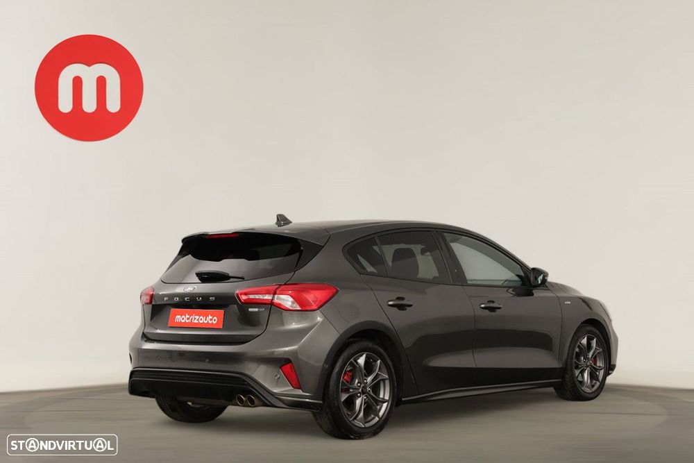 Ford Focus 1.0 EcoBoost MHEV ST-Line X - 4