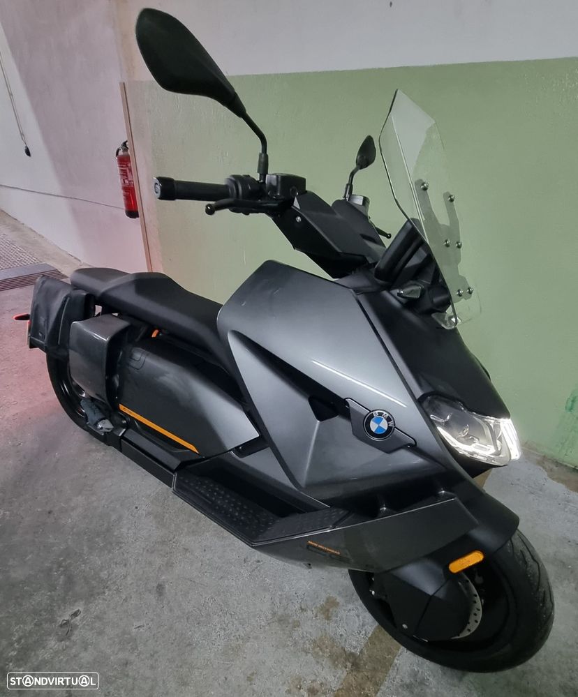 BMW CE 04 PRO - 1