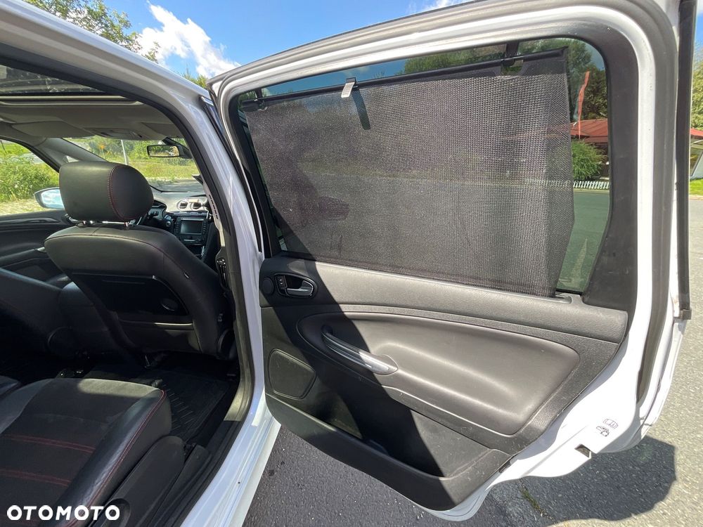 Ford S-Max 2.0 TDCi DPF Titanium - 15