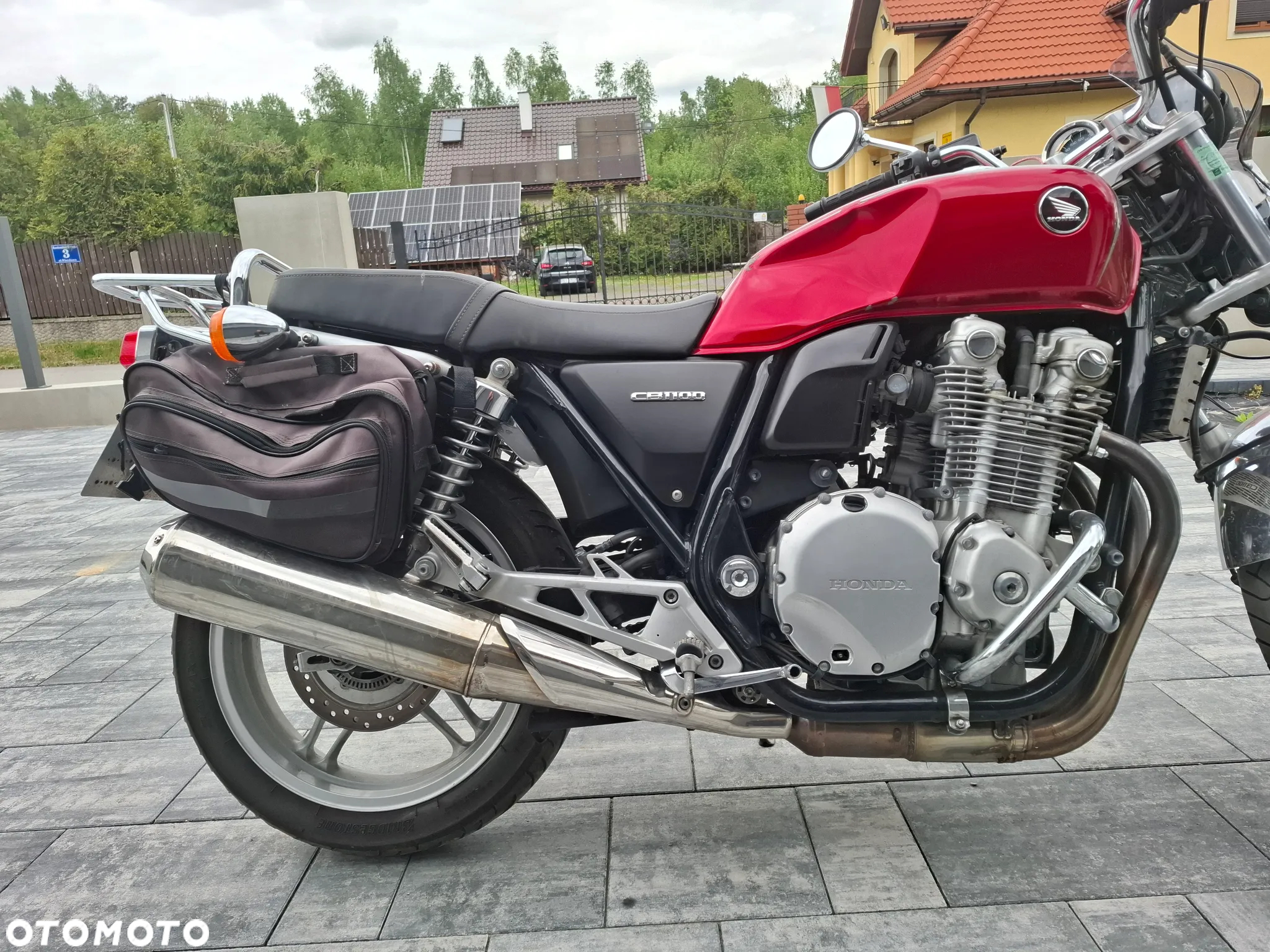 Honda CB - 11