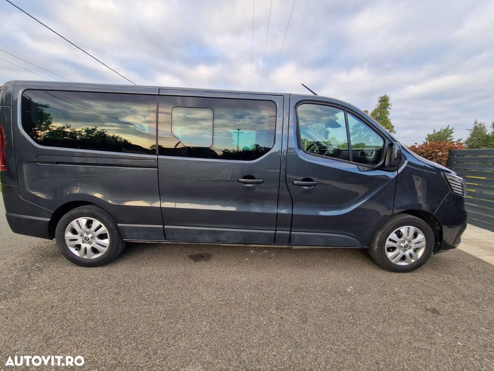 Renault Trafic 2.0 Blue dCi 150 S&S L2 8+1 Zen - 9