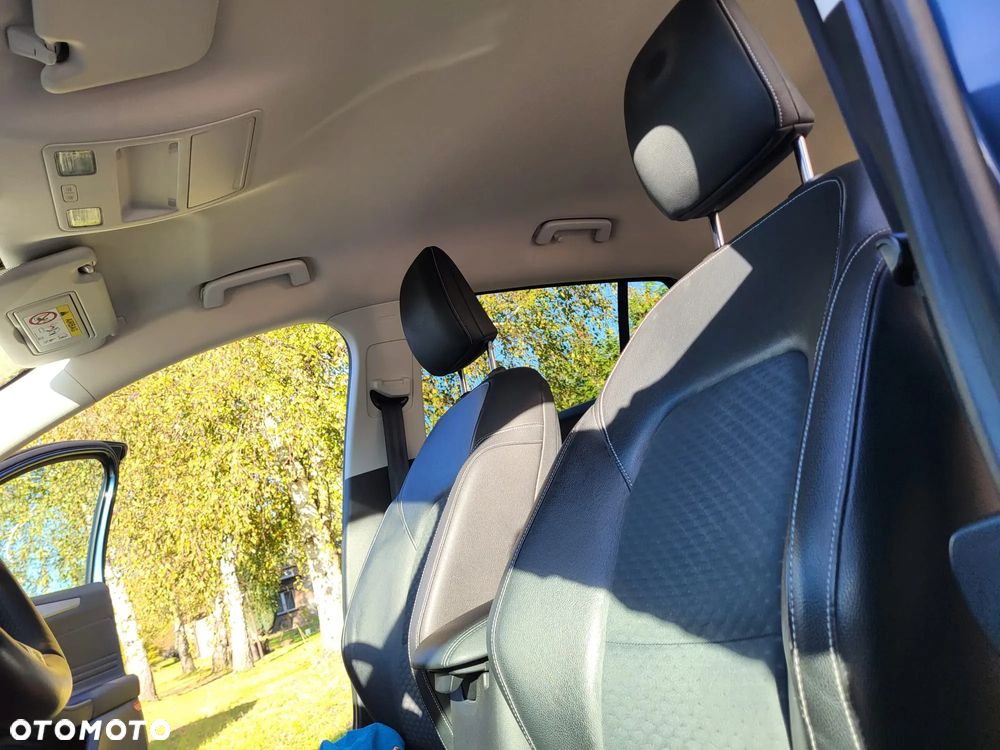 Ford Focus 1.5 EcoBoost Titanium ASS - 12