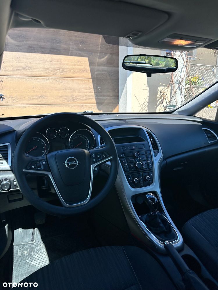 Opel Astra 1.4 Turbo Design Edition - 20