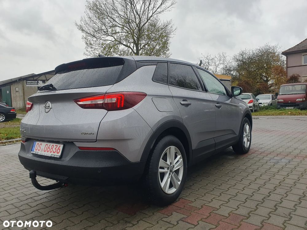 Opel Grandland X 1.2 Start/Stop Business Elegance - 4