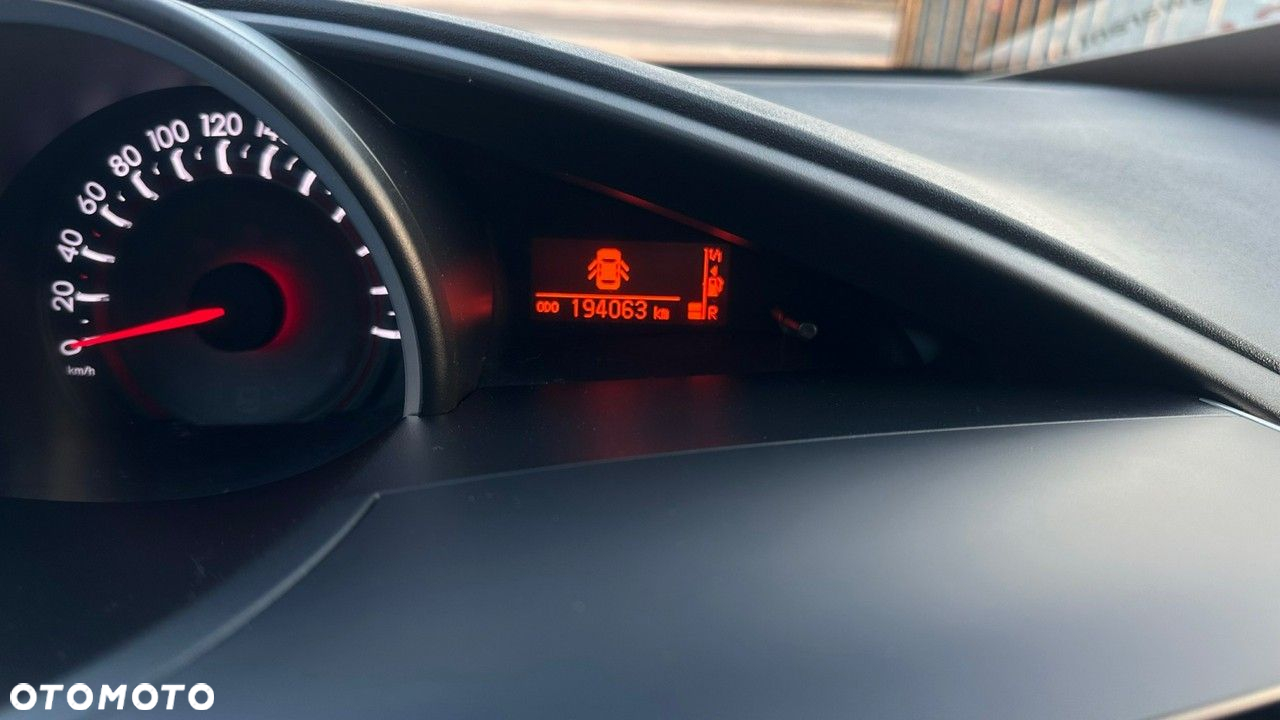 Toyota Verso - 15