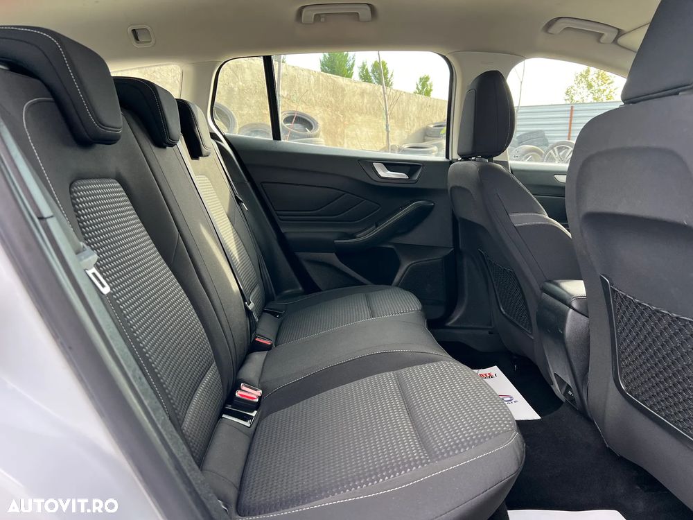 Ford Focus 1.5 EcoBlue Start-Stopp-System TREND - 7