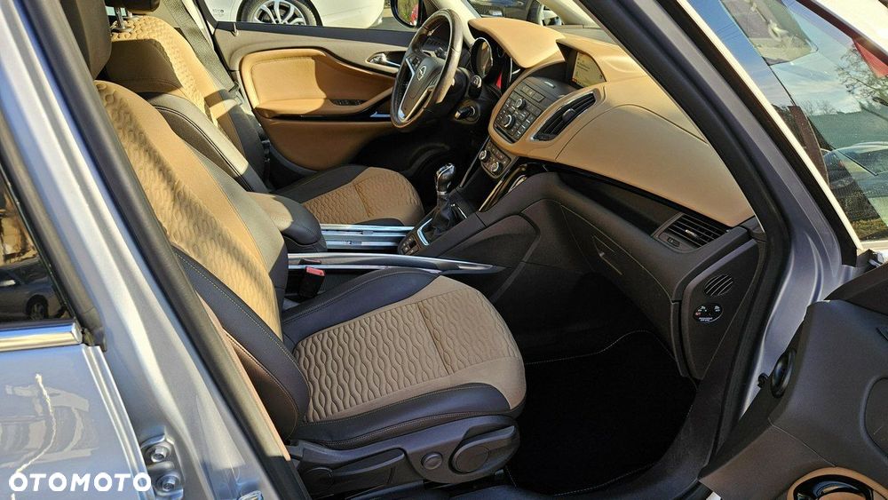 Opel Zafira 1.4 Turbo (ecoFLEX) Start/Stop Edition - 16