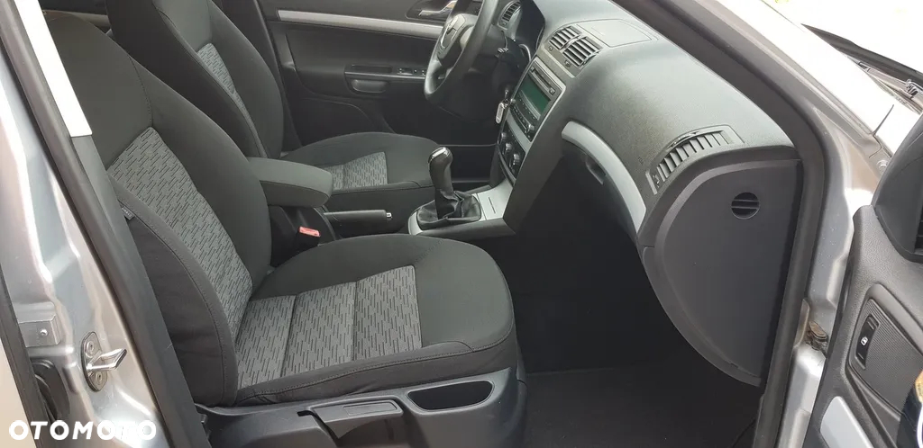 Skoda Octavia 1.6 TDI 4x4 Ambiente - 16