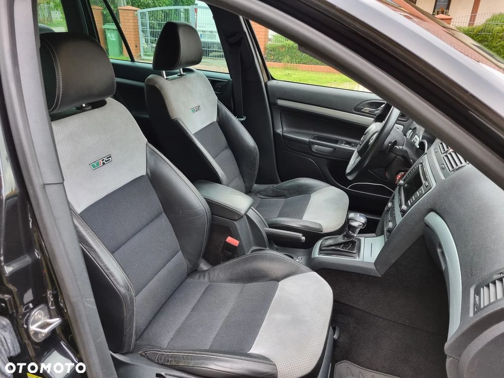 Skoda Octavia 2.0 TDI DPF RS DSG - 16