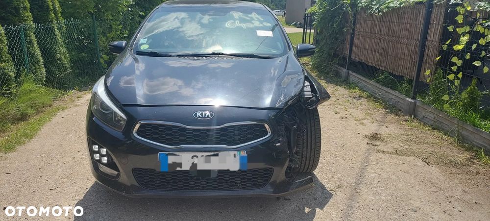 Kia Ceed 1.6 CRDi 136 ISG GT Line - 2