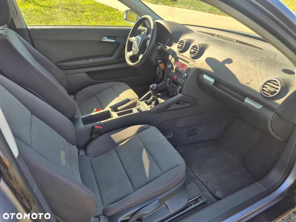 Audi A3 Sportback - 8