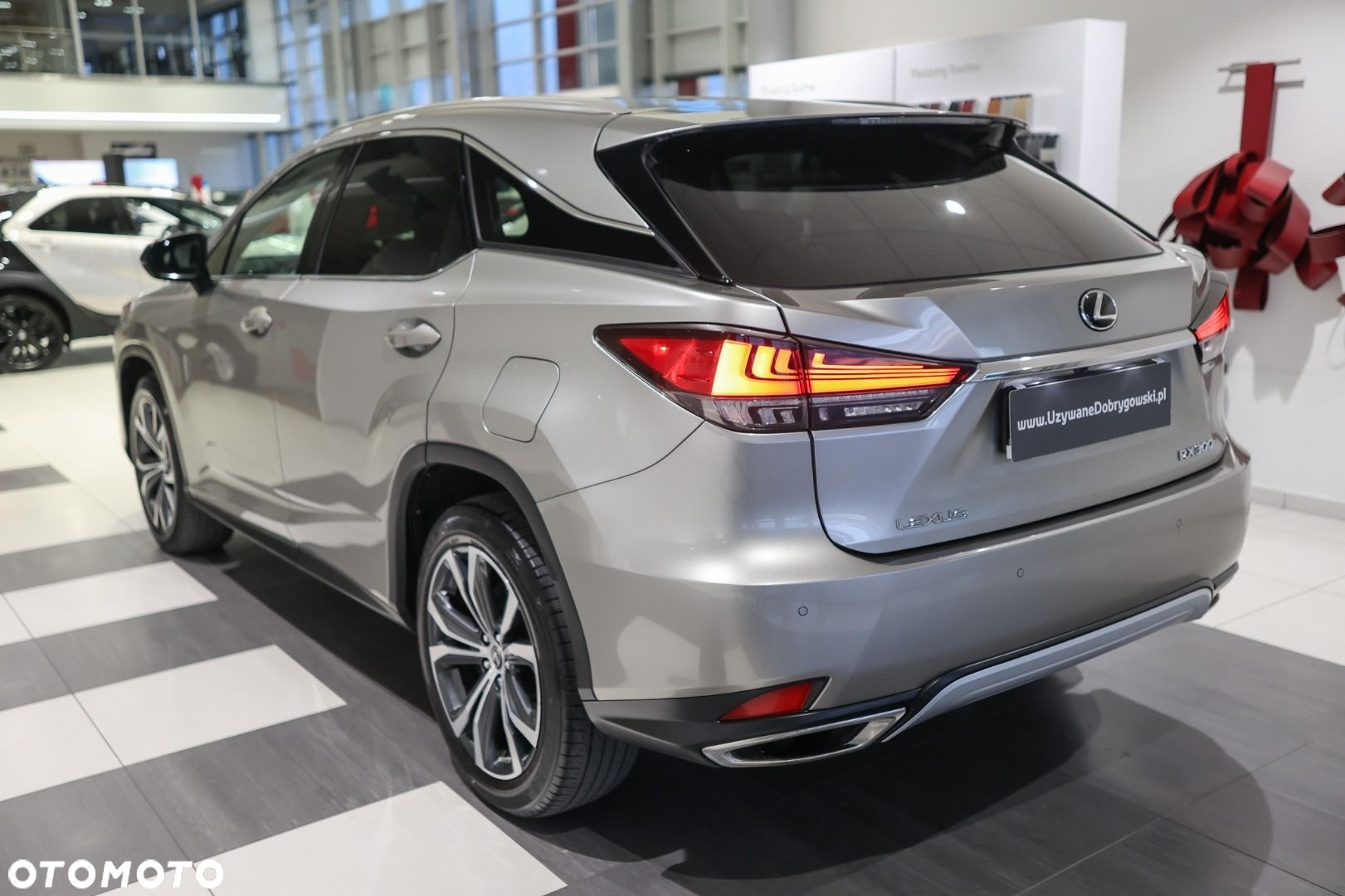 Lexus RX - 5