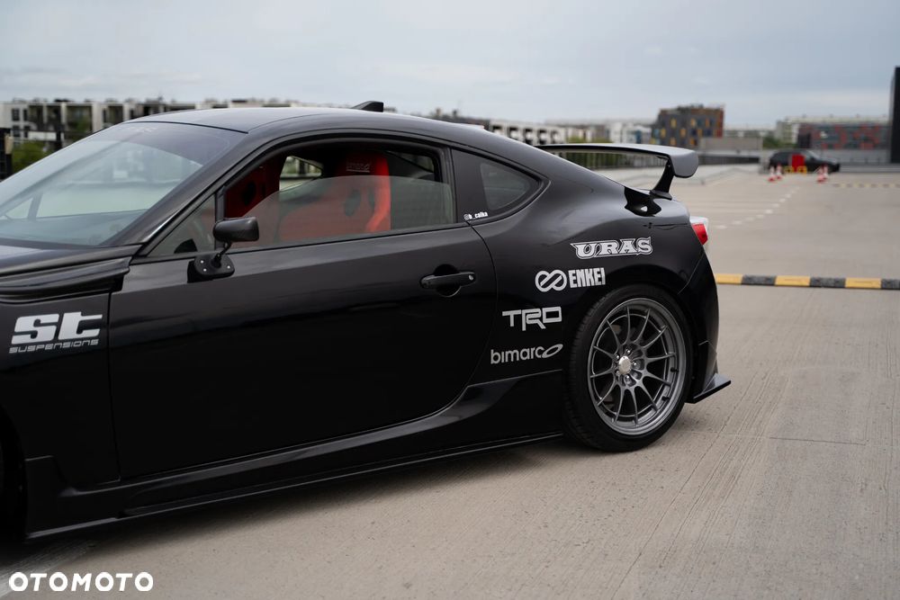 Toyota GT86 2.0 Premium - 18