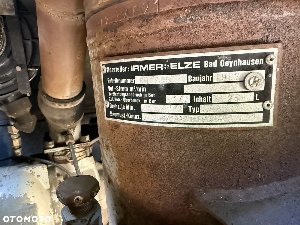 SPRĘŻARKA ŚRUBOWA SPALINOWA KOMPRESOR ŚRUBOWY SPALINOWY DEUTZ ECOAIR COMPAIR ATLAS COPCO SULLAIR INGERSOLL IMER ELZE - 16