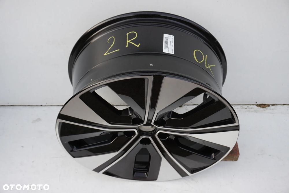 5x108 19 9J et53 Volvo Polestar 32327782 - 8