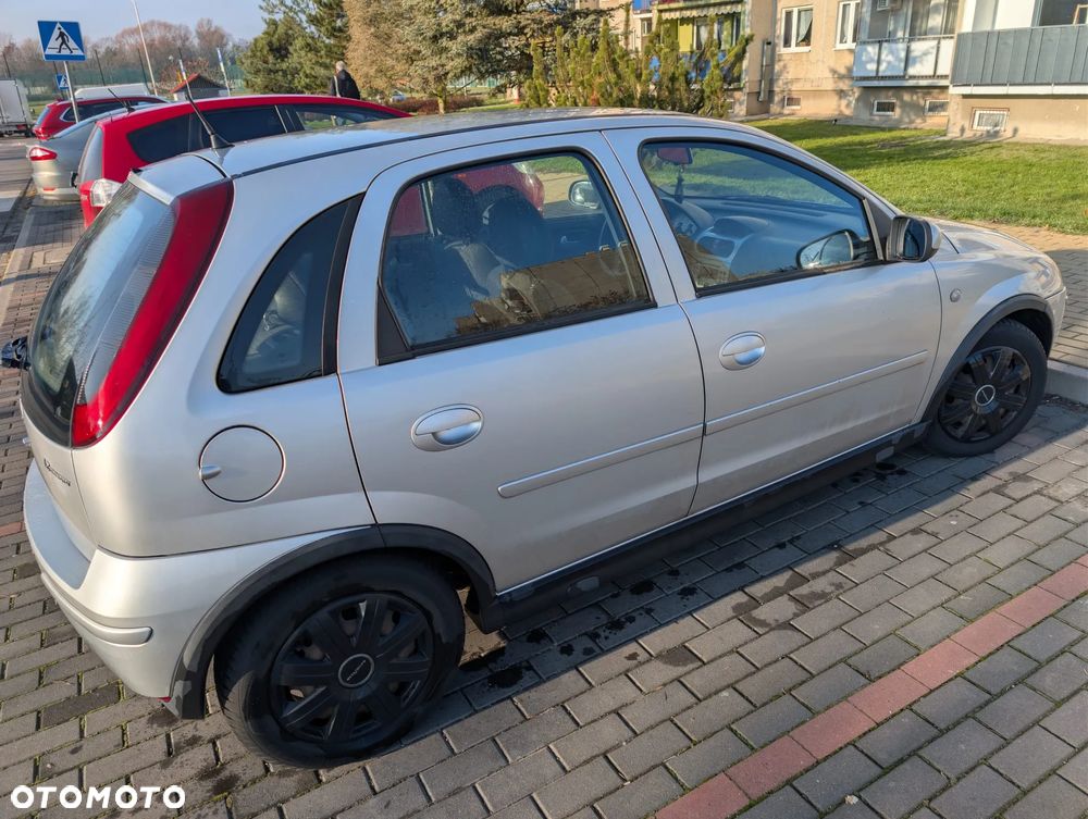 Opel Corsa - 4