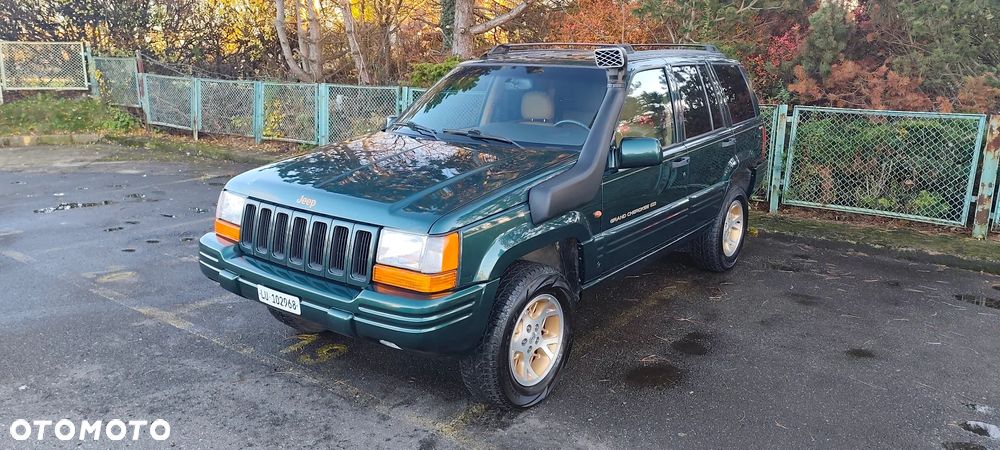 Jeep Grand Cherokee - 19