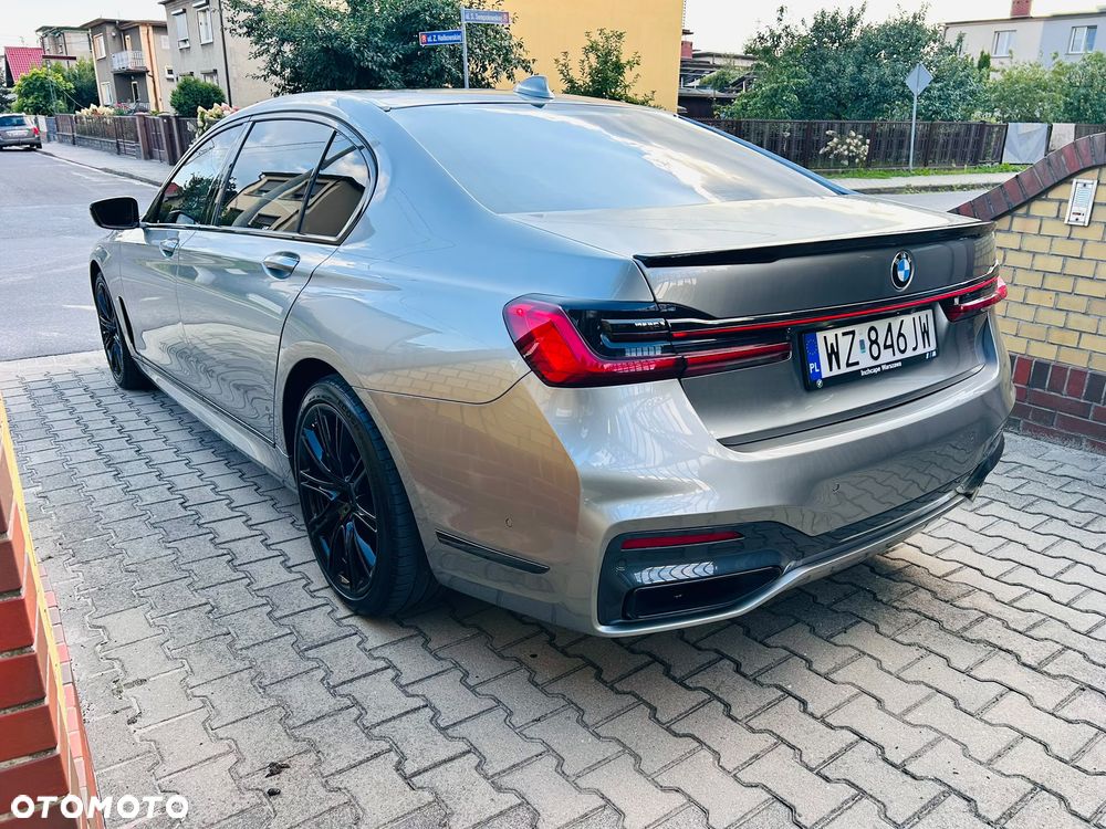 BMW Seria 7 750Li xDrive - 5