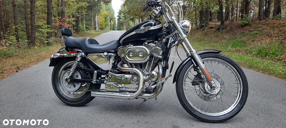 Harley-Davidson Sportster Custom 883C