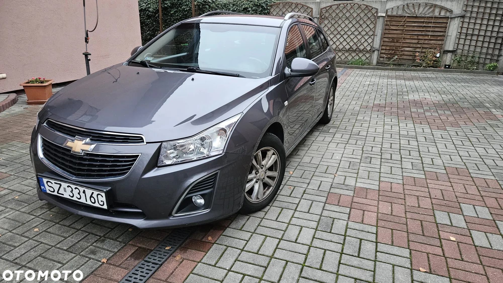 Chevrolet Cruze - 2
