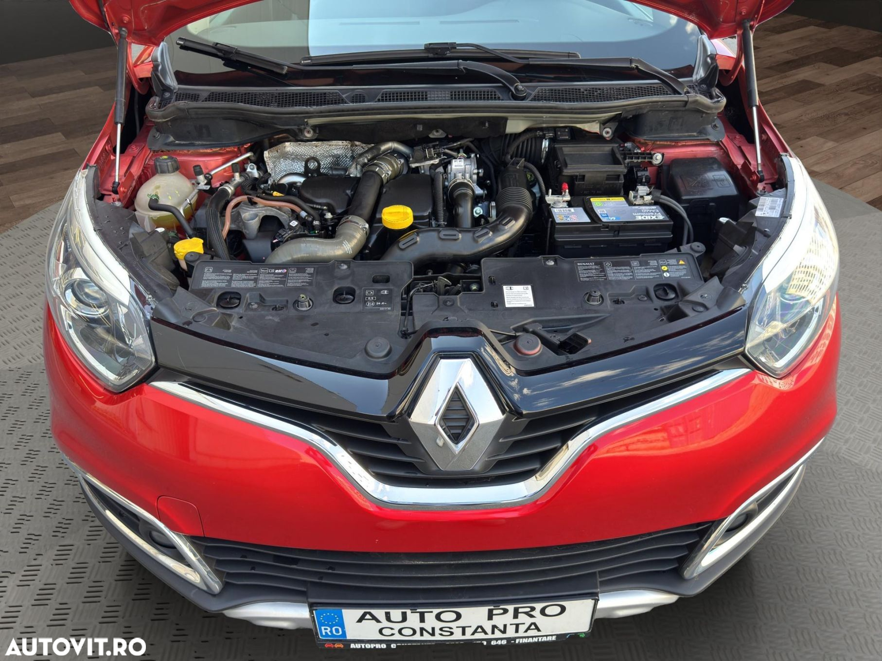 Renault Captur dCi 90 EDC Helly Hansen - 15