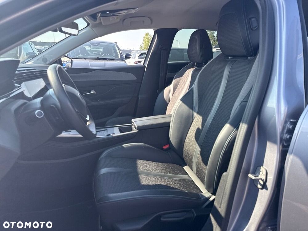 Peugeot 308 1.2 PureTech Allure S&S EAT8 - 10