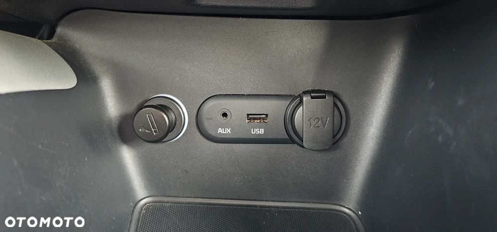 Kia Ceed 1.4 CVVT Spirit - 34