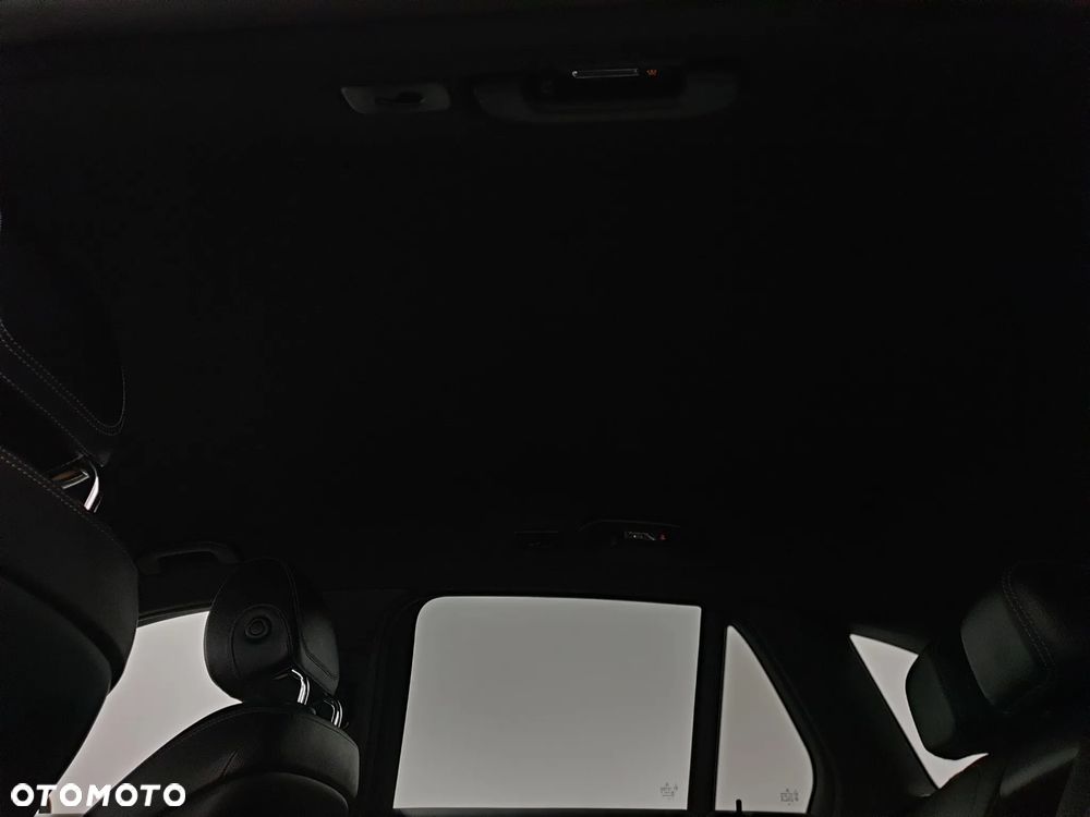 Mercedes-Benz GLC 220 d 4Matic 9G-TRONIC AMG Line Plus - 31