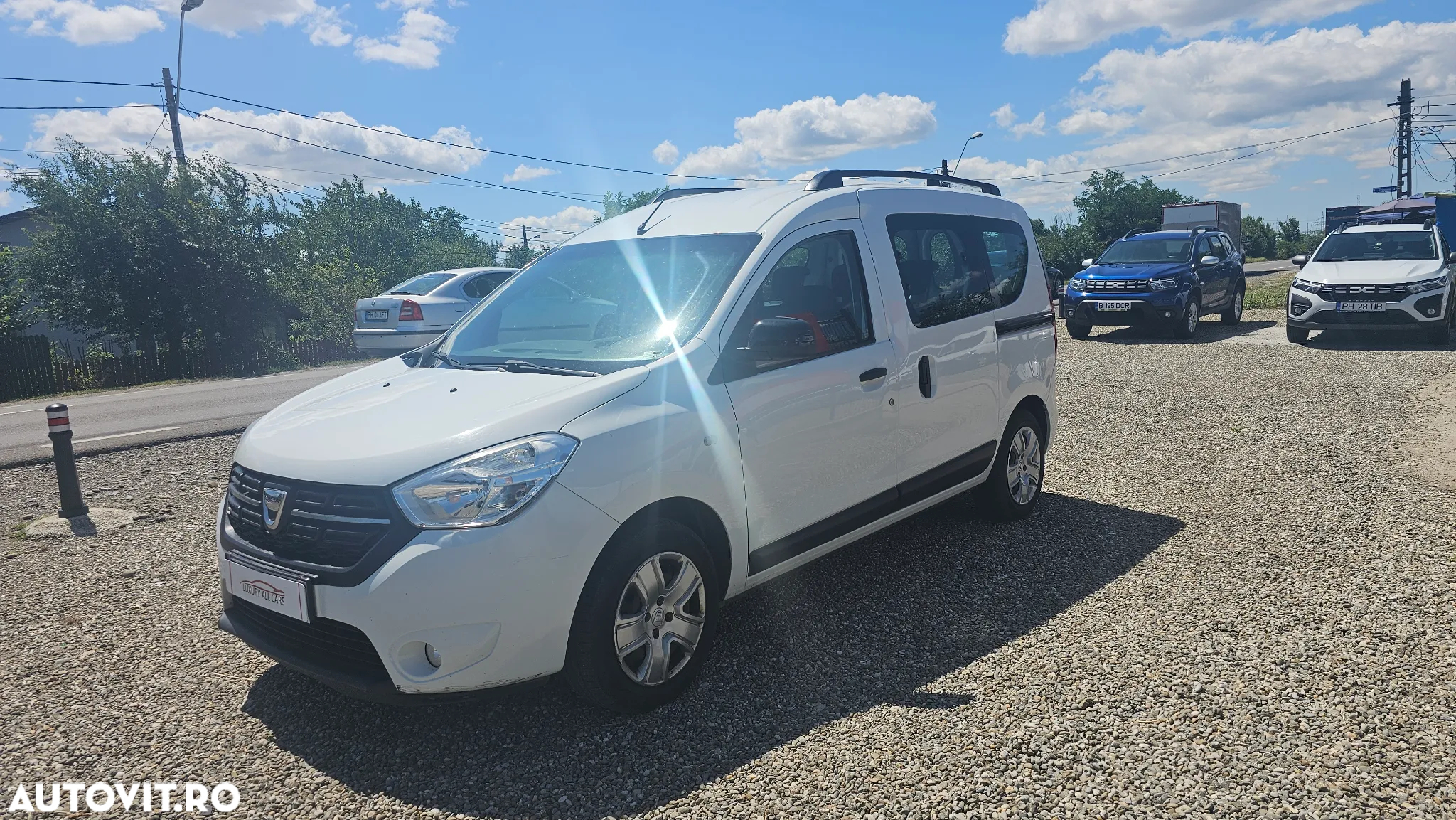 Dacia Dokker 1.5 Blue dCi Laureate - 3