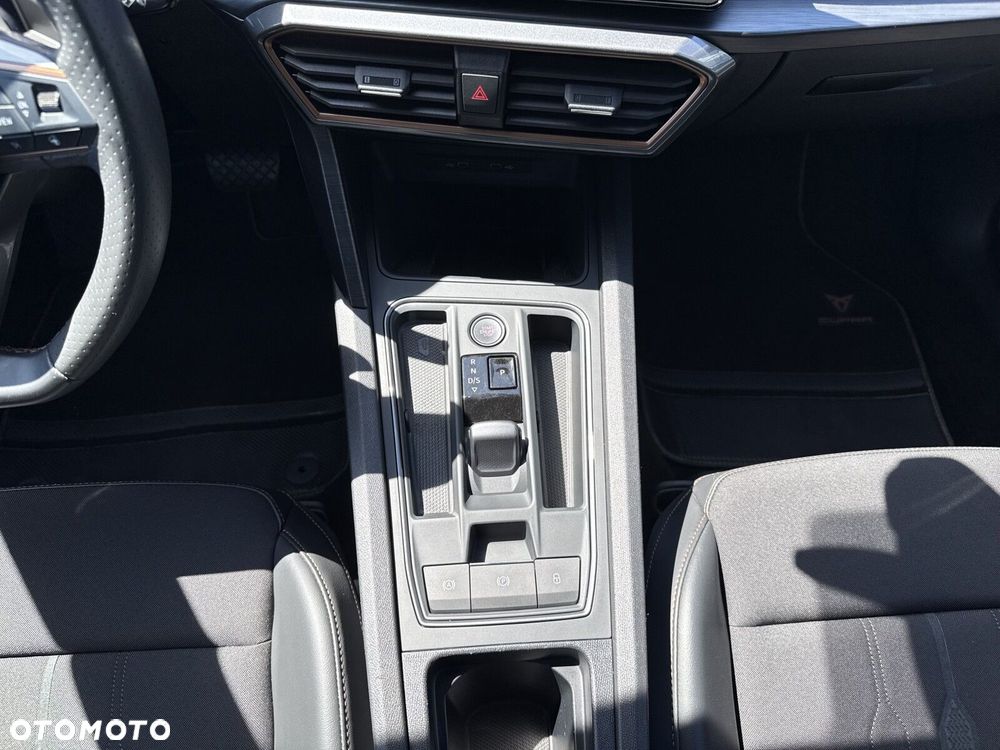 Cupra Leon 1.5 eTSI DSG - 16