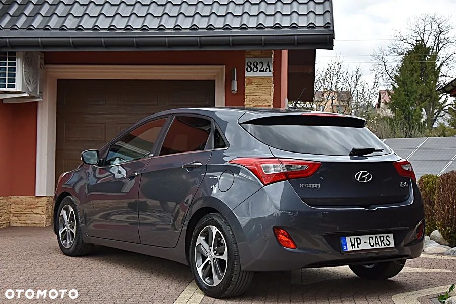 Hyundai i30 blue 1.6 GDI Passion - 7