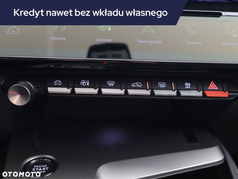 Peugeot 408 - 23
