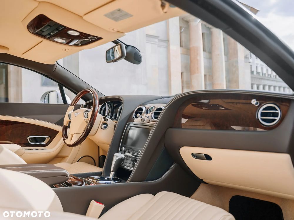 Bentley Continental GT - 4
