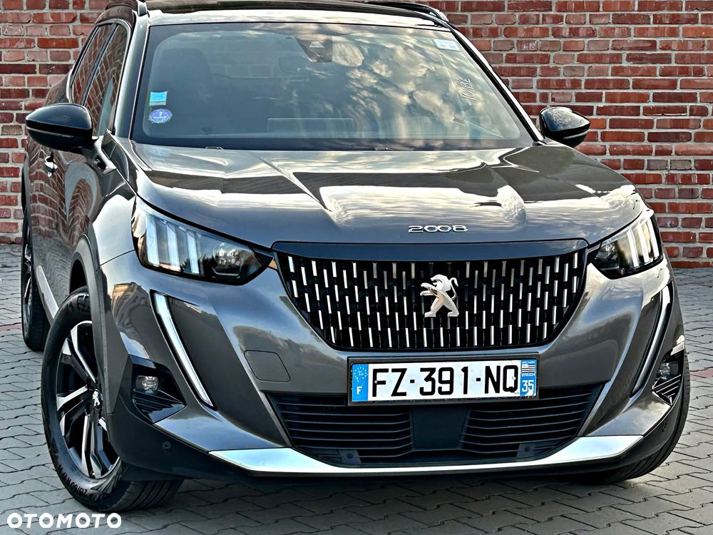 Peugeot 2008 1.2 PureTech GT Line S&S - 33